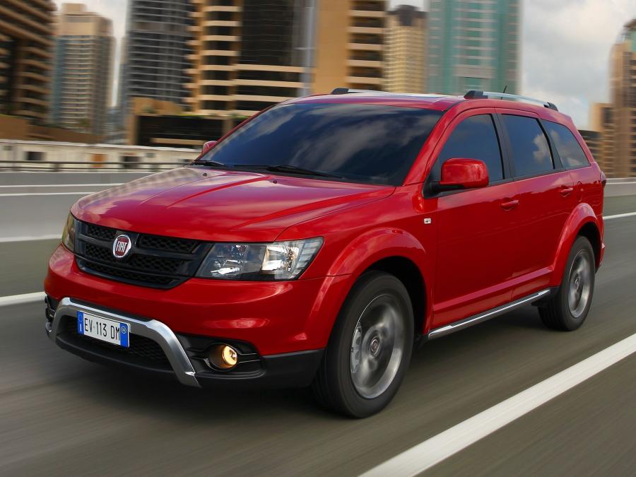  Fiat Freemont Cross 2014 года  (фото 13 из 32)